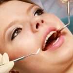 Желтые зубы: причины и способы устранения