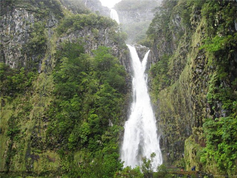 Водопад Мадейры