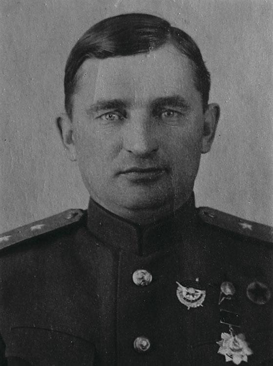  генерал-лейтенант Алексей Жадов