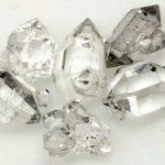 Строение кристаллов: особенности и физические свойства