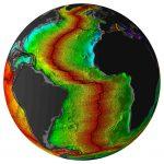В каком месте земная кора имеет наименьшую толщину: переходные зоны, океаническая и материковая кора