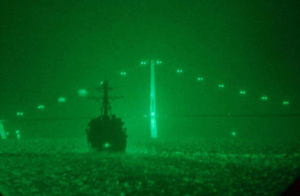 ВМС США в проливе