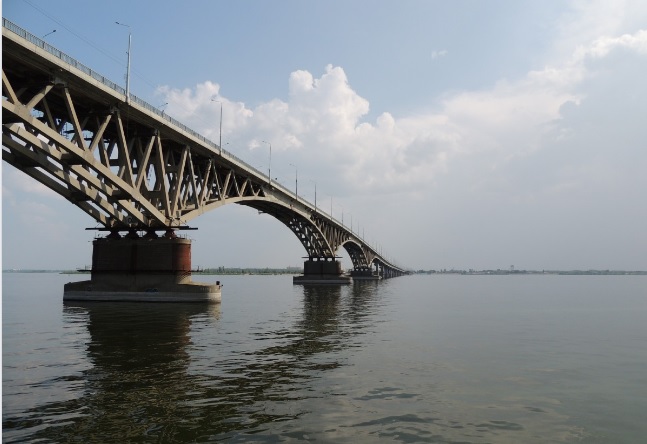 Мост через Волгу в Саратове