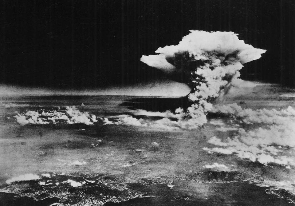 взрыв над Хиросимой