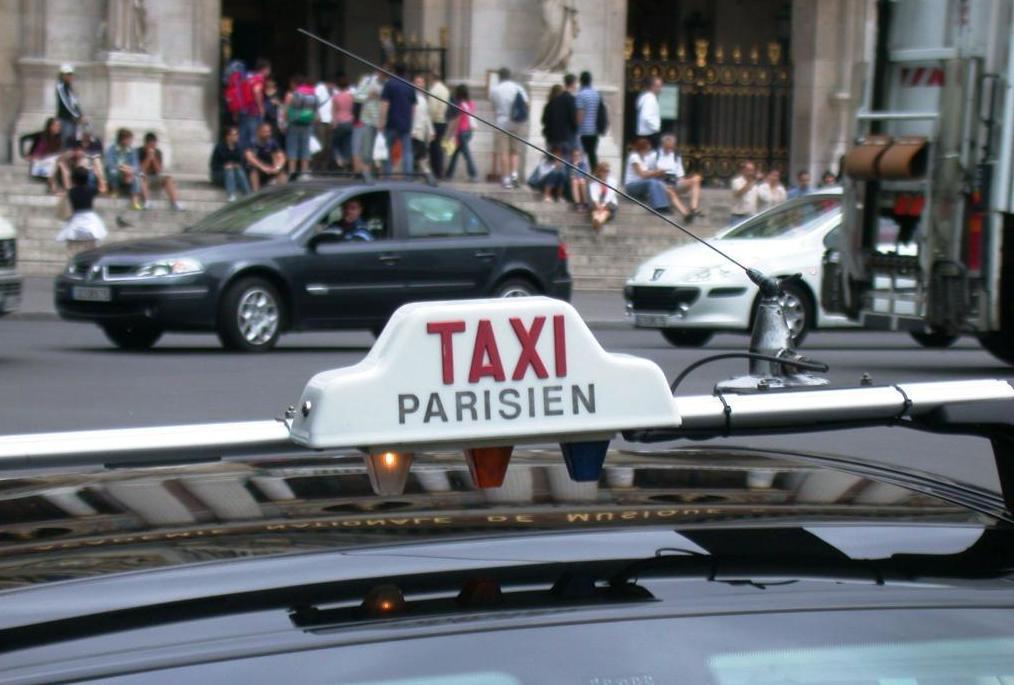 Как добраться из Парижа в Диснейленд на такси