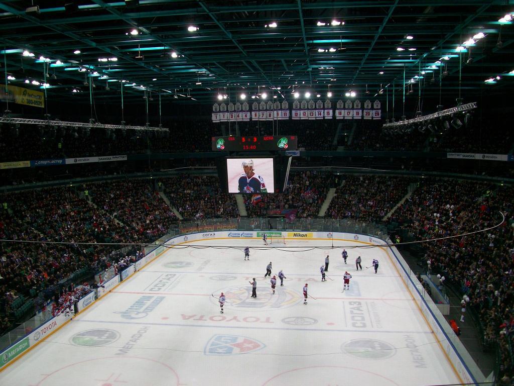 Хоккей в Ледовом дворце СПб