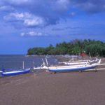 Пляж "Ловина" (Бали): описание, как добраться, развлечения и экскурсии