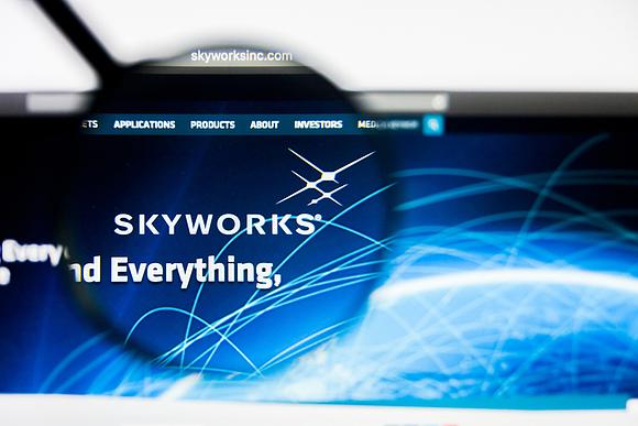 Санкции против Huawei ударили и по Skyworks 